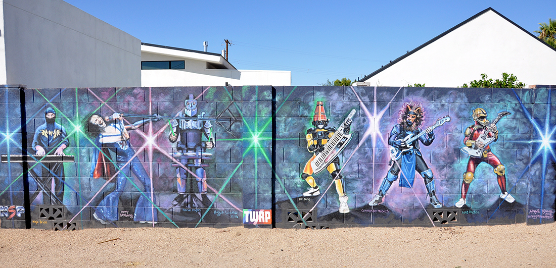 Art mural by Maggie Keane in Phoenix Arizona by Michael Aaron Gallagher