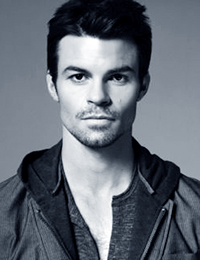 Daniel Gillies Headshot